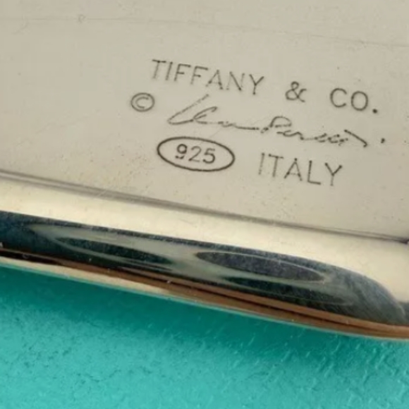 Tiffany & Co. Men's Collectable Elegant Elsa Peretti .925 Business Card Holder - Picture 5 of 5